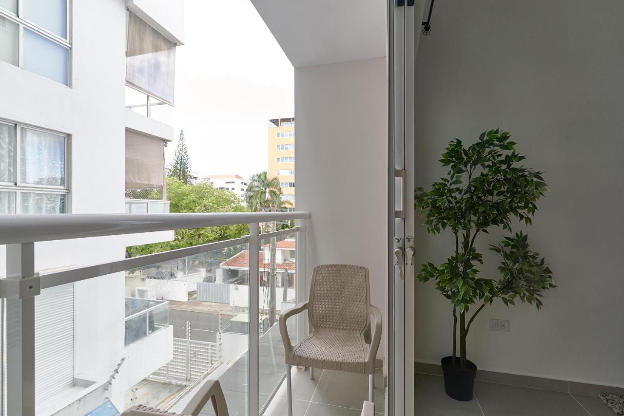 Dom. Rep. Exclusive 2 Bed Apt. Evaristo Morales 聖多明哥 外观 照片